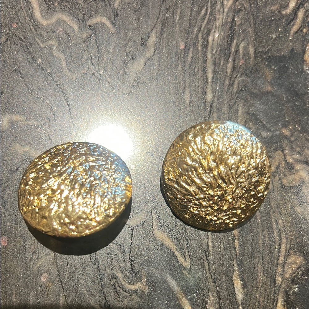 Vintage Textured Gold Round Earrings